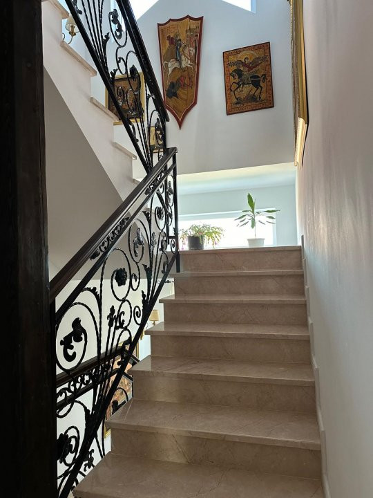 VILĂ DE PRESTIGIU ÎN LAGUNA ALBASTRĂ – CORBEANCA