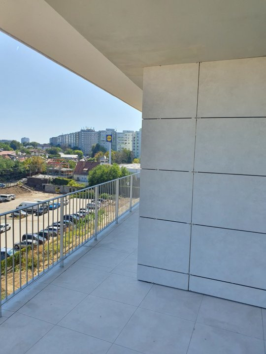 Apartament de 120 mp, cu terasa imensa, vedere catre lac si discount substantial