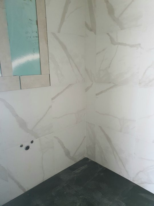 Apartament de 120 mp, cu terasa imensa, vedere catre lac si discount substantial