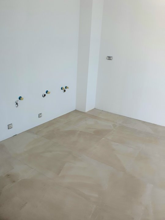 Apartament de 120 mp, cu terasa imensa, vedere catre lac si discount substantial