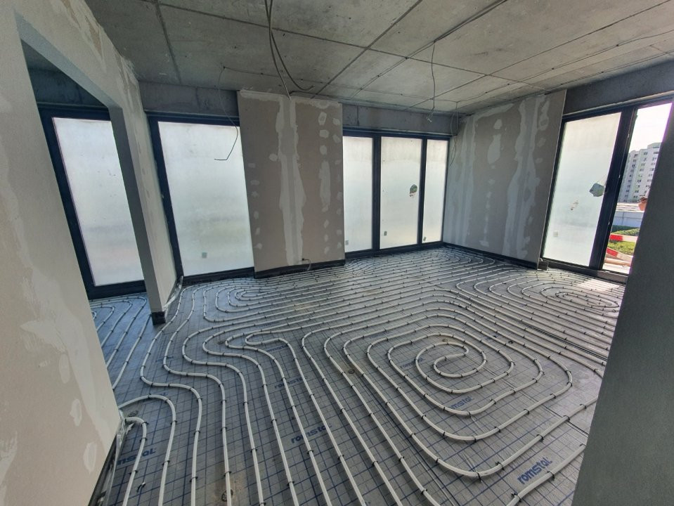 Apartament de 120 mp, cu terasa imensa, vedere catre lac si discount substantial