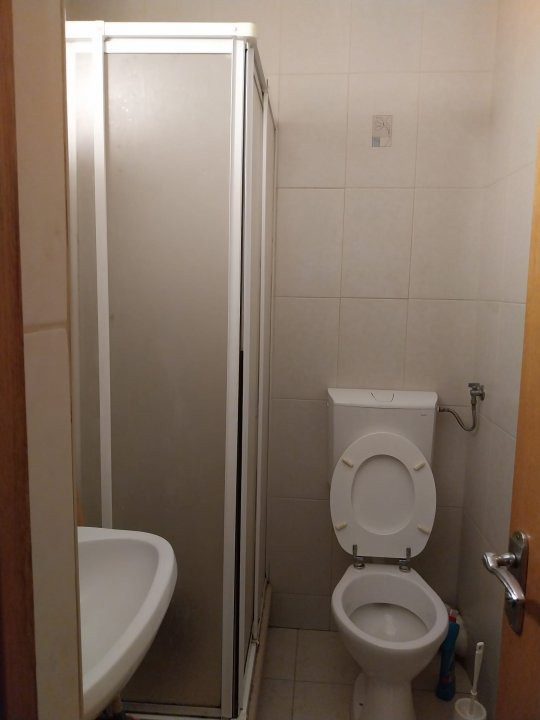 Apartament 4 camere, zona Piata Muncii