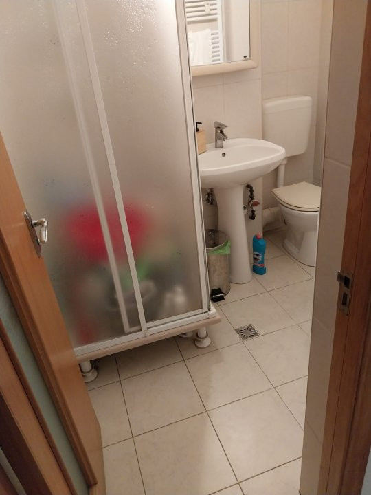 Apartament 4 camere, zona Piata Muncii