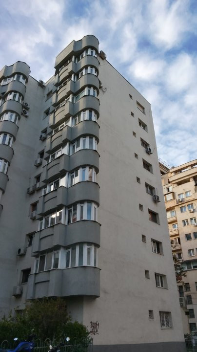 Apartament 3 camere, zona Bld. Unirii 