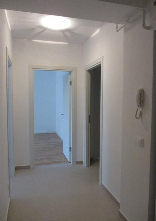 Apartament cu 3 camere, mobilat, parcare inclusa- zona Baba Novac