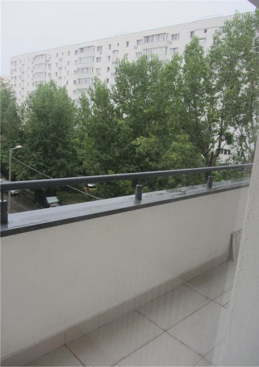 Apartament cu 3 camere, mobilat, parcare inclusa- zona Baba Novac