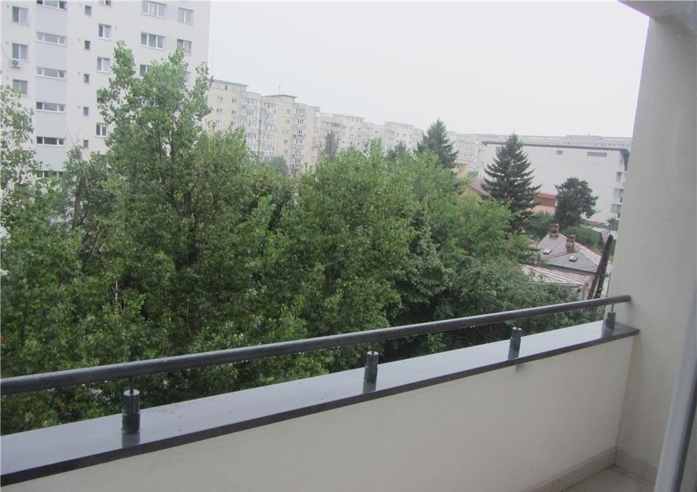 Apartament cu 3 camere, mobilat, parcare inclusa- zona Baba Novac