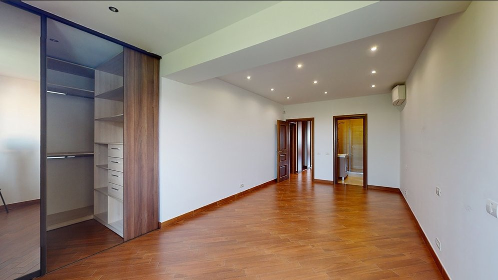 Apartament cu 3 camere, 178 mpc - Dorobanti, bloc 2010